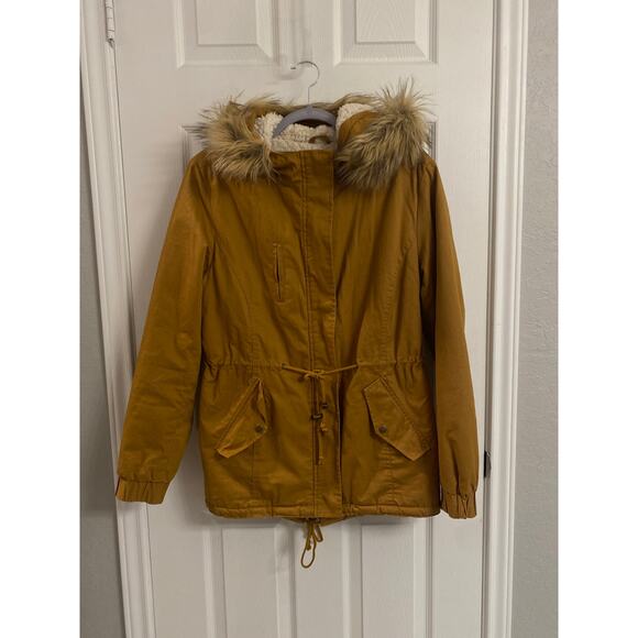 Love Tree Sherpa Fleece Mustard Removable Hood Fur Jacket  Size Large - Picture 1 of 7